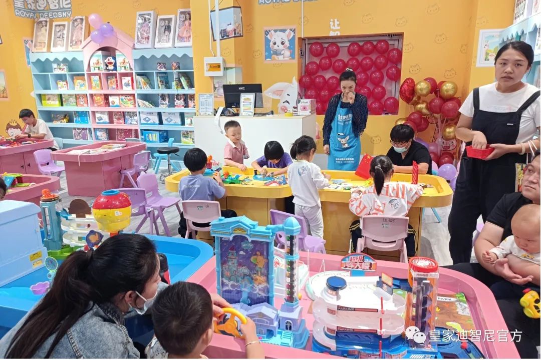 皇家迪智尼 I 想要突破店鋪業(yè)績，店員的工作任務(wù)很關(guān)鍵！