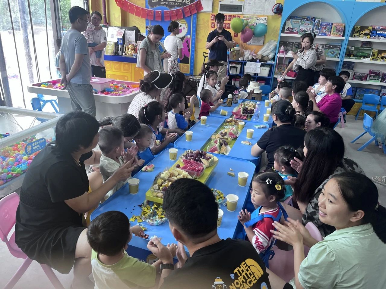 皇家迪智尼 I 店鋪如何做到讓家長(zhǎng)給孩子辦會(huì)員卡！