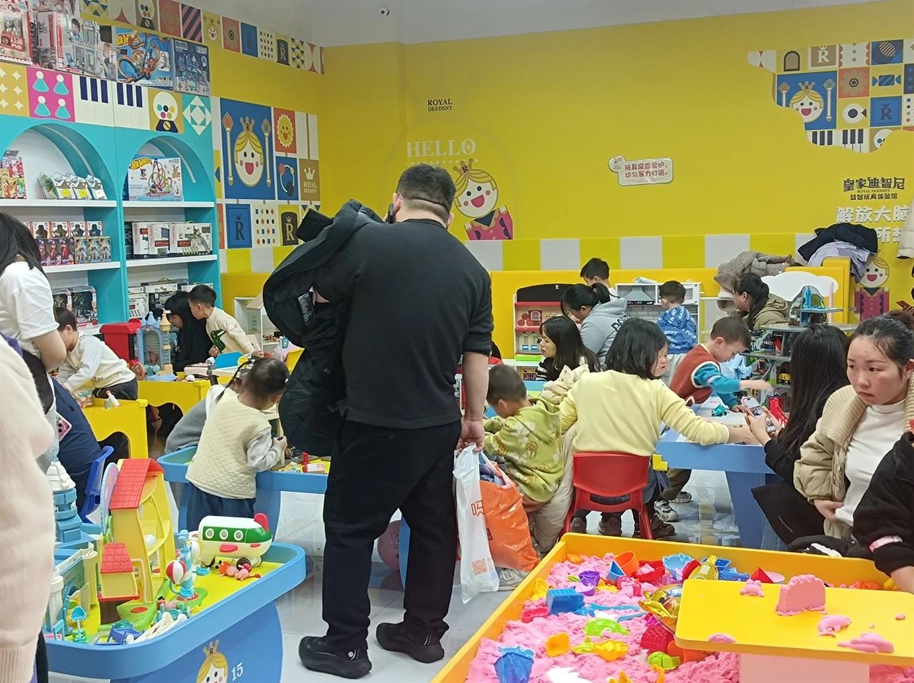 皇家迪智尼 I 兒童玩具樂園讓教育在游戲中綻放！